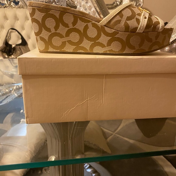Coach wedge shoes - Picture 2 of 3
